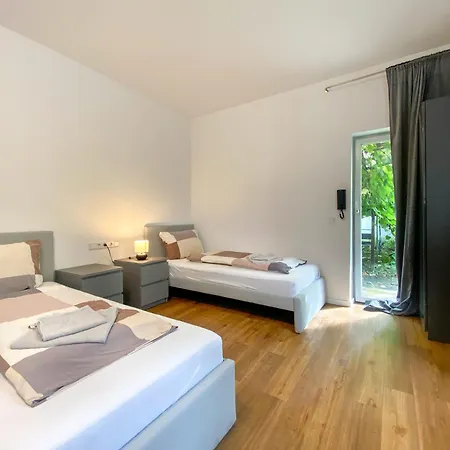 G&G Apartments Krefeld Exterior photo