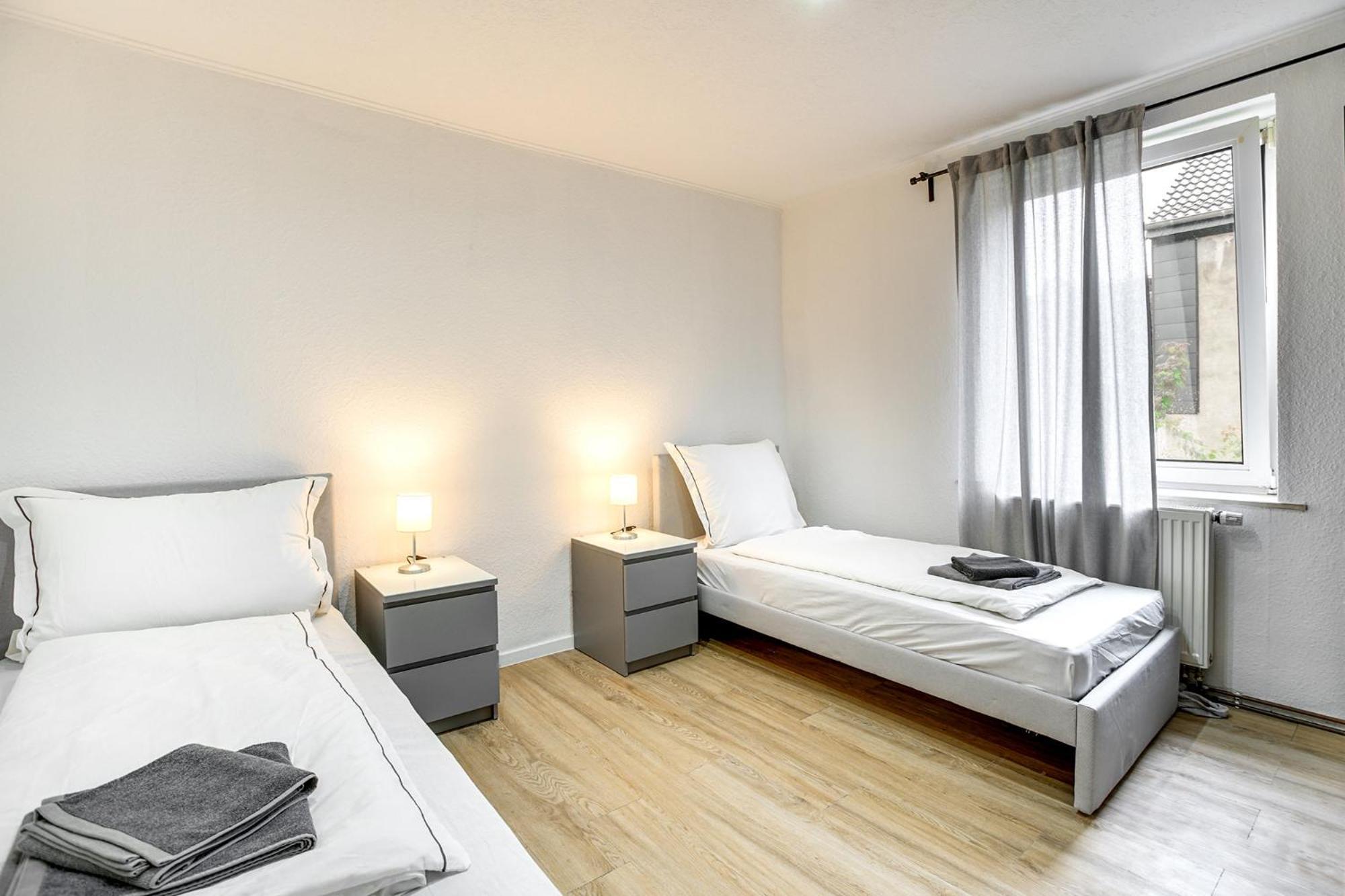 Apartment G&g *